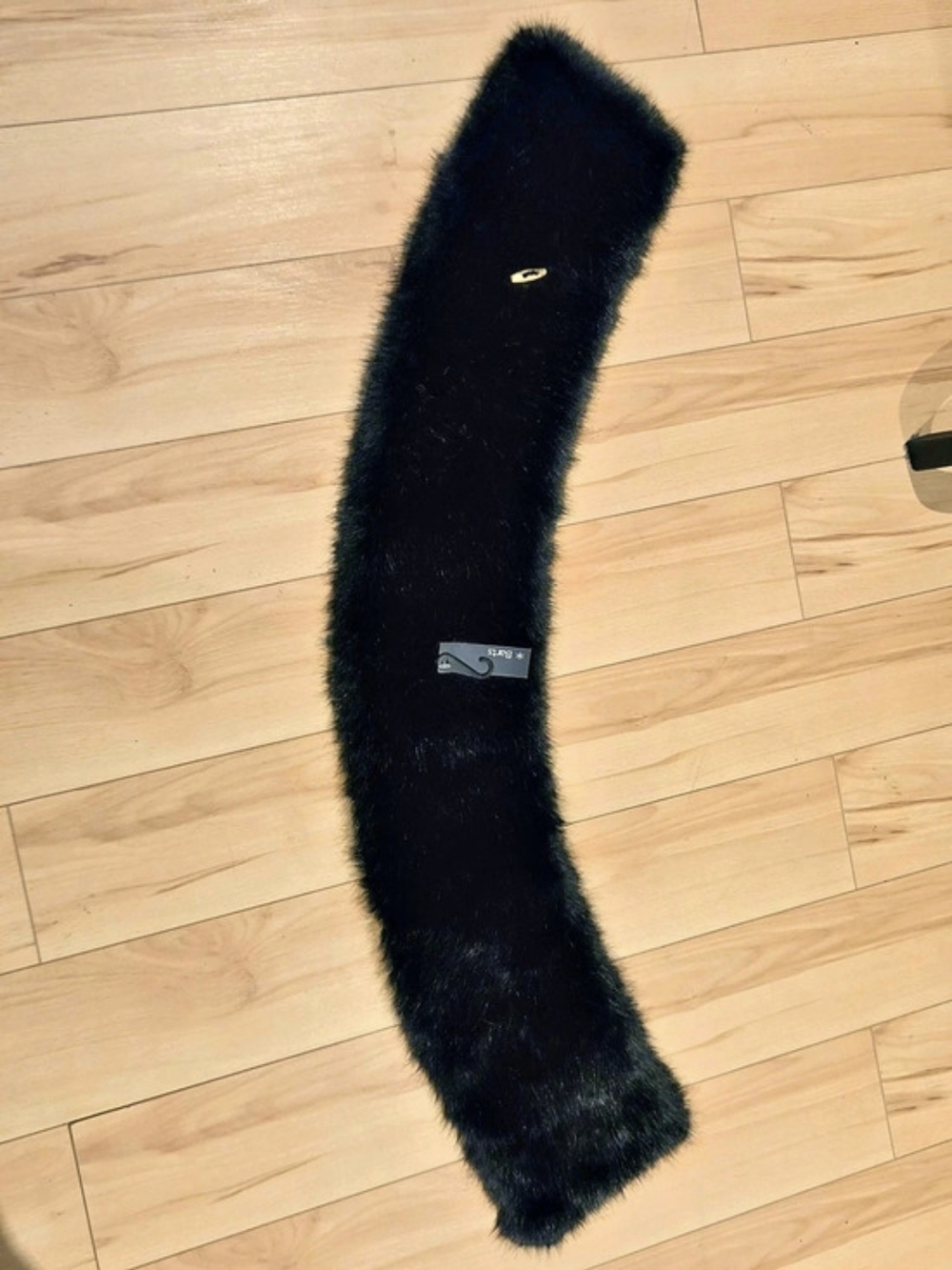 Barts Faux Fur Scarf in Black New With Tag